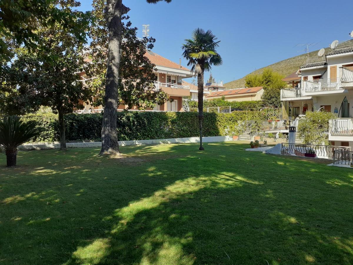 La Bouganville Formia Esterno foto